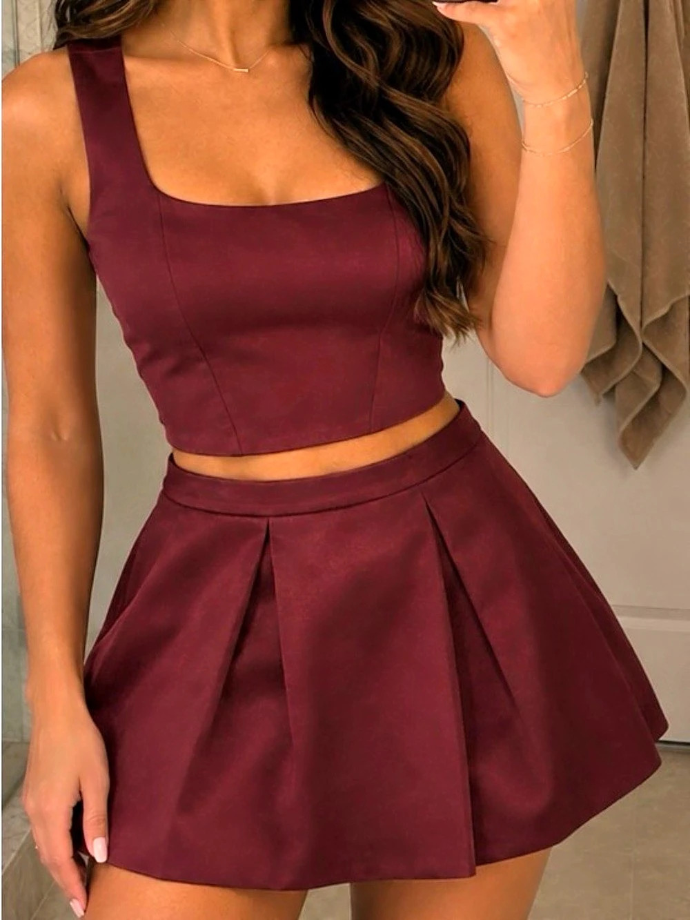 L'ATISTE Burgundy Two-Piece Skirt Set Like New